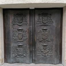 Drzwi do krypty archikatedry katowickiej