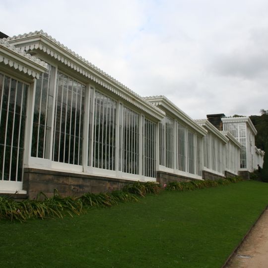 The Conservative Wall