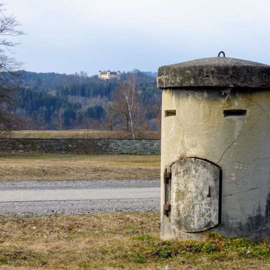 Khevenhüller-Kaserne, Konzentrationslager, Zivilarbeiterlager, zwei Einmannbunker