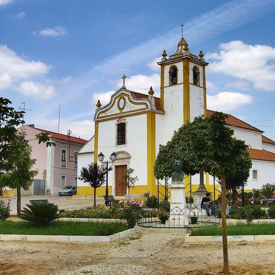 Igreja Paroquial de Cano