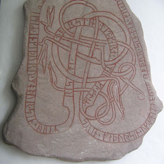 Upplands runinskrifter 104