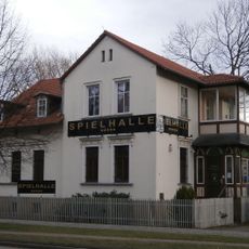 Rathenaustraße 2