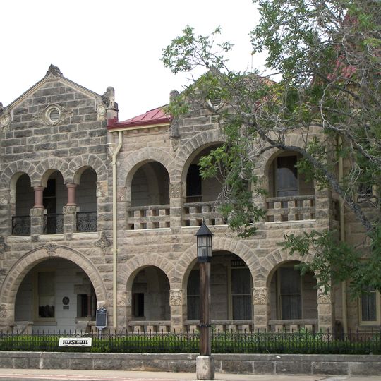 Capt. Charles Schreiner Mansion