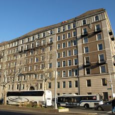 Graham Court