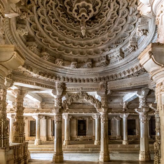 Kumbharia Jain temples