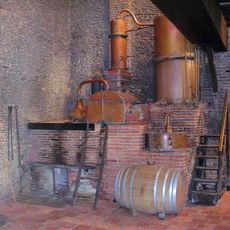 Alambic du domaine d'Ognoas