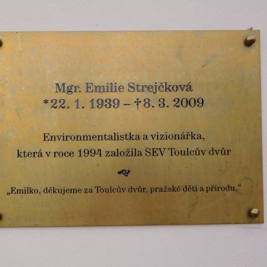 Plaque to Emilie Strejčková
