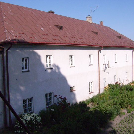 Klasztor z wirydarzem, ob. plebania