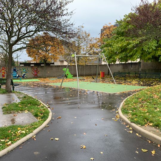 Square Roger Beaudoin