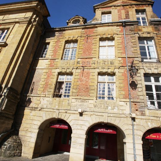 Immeuble, 6 place Ducale