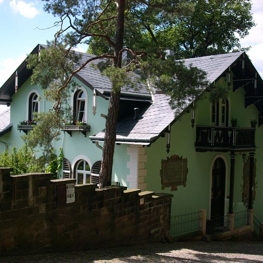 Wünschendorfer Straße 6 und 6a