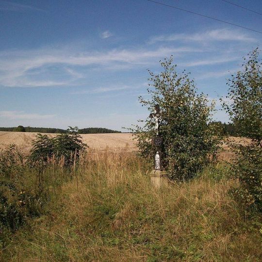 Kříž nad Drunčí u silnice na Mnich