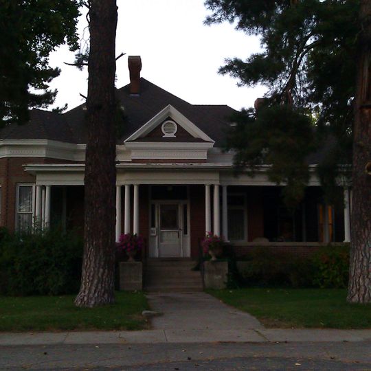 Samuel I. and Olena J. Goodwin House