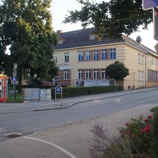 Public bookcase Mistelbach