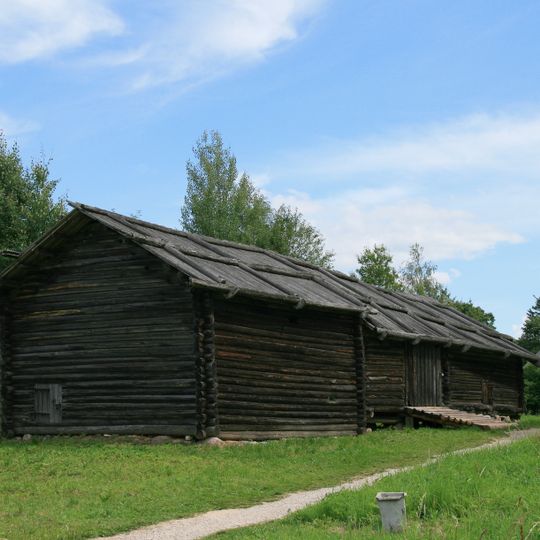 Гумно с ригой из д. Горбухино Пестовского района