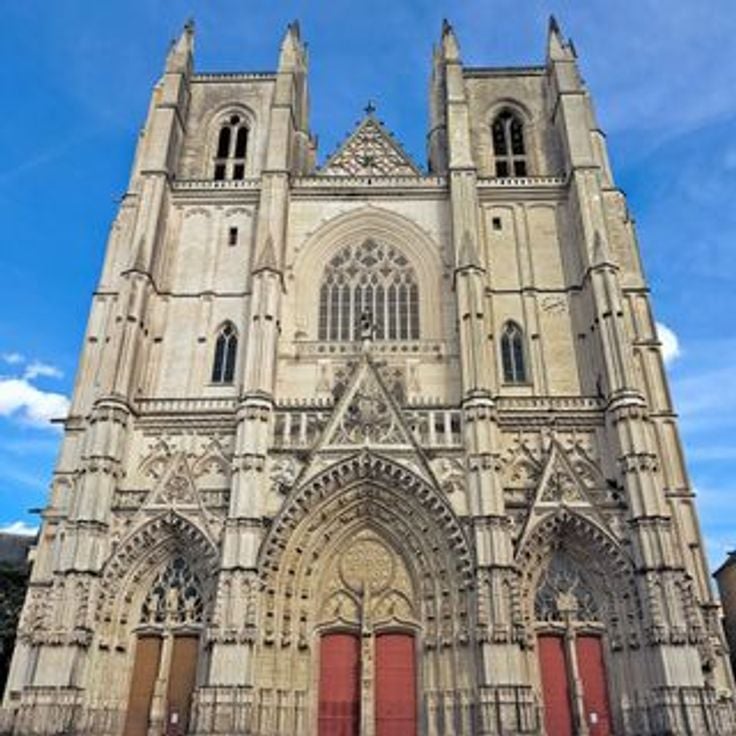 Place Saint-Pierre