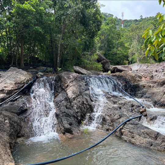 น้ำตกธารประเวศ