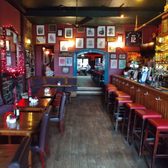 Dolan's Pub and Restaurant