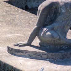 Work of art, sculpture