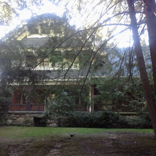 Mackay Estate Dairyman's Cottage