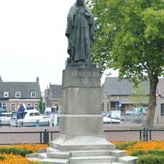 Statue of Sacred Heart of Jesus Christ