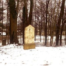 Pomník u křížové cesty v Jindřichově Hradci