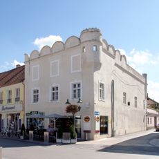 Wohn- und Geschäftshaus, ehem. Babenbergerhof