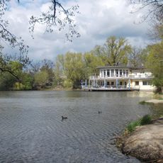 Wolffersdorffstraße 10