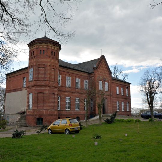 Palace in Lubiatowo