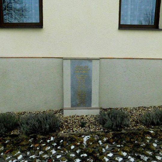 Pomník padlým v Dušejově
