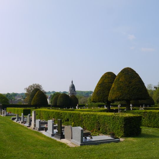 Cimetière de Bouère