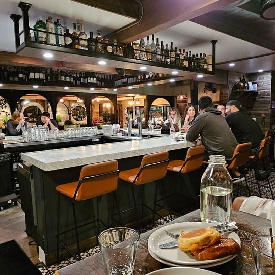 Davanti Enoteca