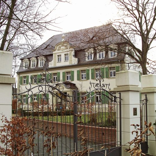 Ehem. Herrenhaus Gutshofstraße 13