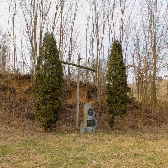 Pomník Obětem zla v Zadním Újezdu u lesa