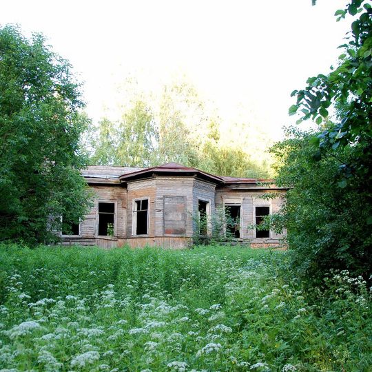 Runovo estate in Kobrino