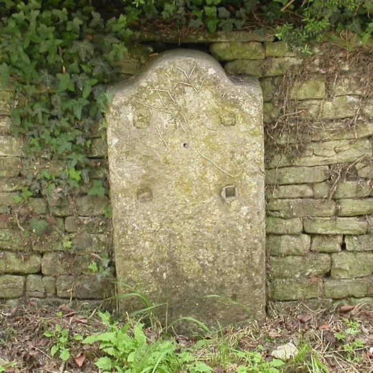 Milestone, Hatherop Castle School