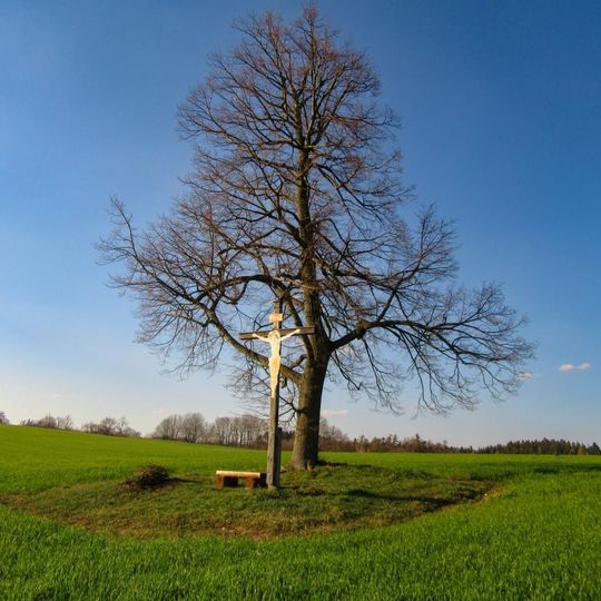 Kříž u Zborova v polích