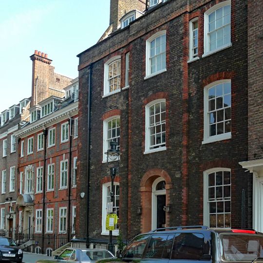 16, Great College Street Sw1