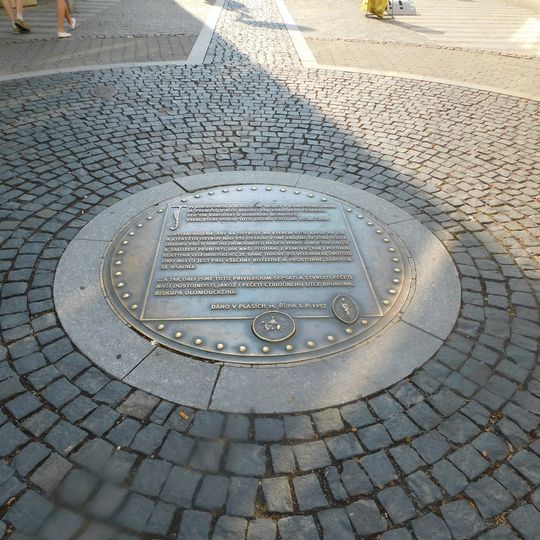 Pamětní deska založení města v Havlíčkově ulici v Uherském Hradišti