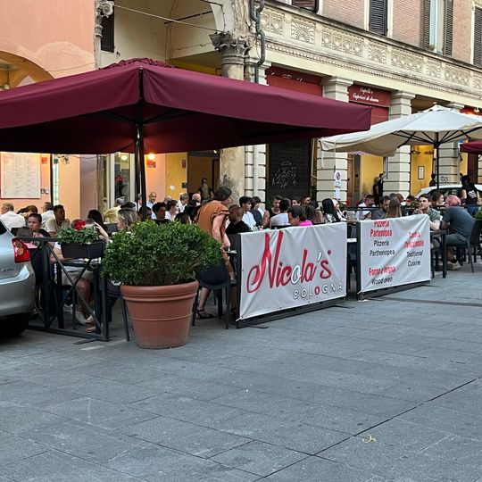 Nicola's Pizzeria