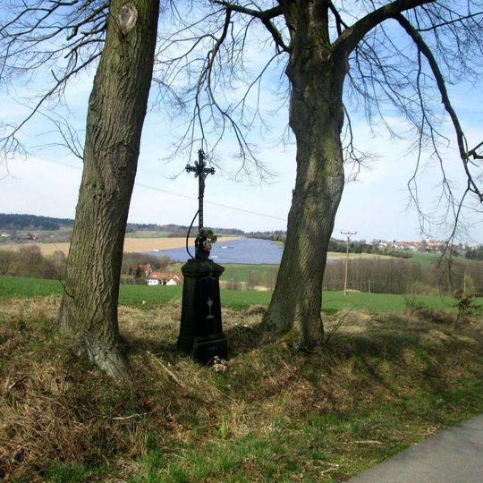 Kříž severovýchodně od Loužné