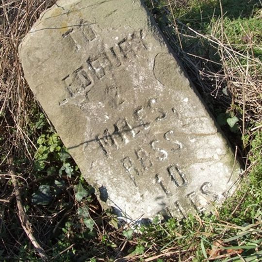 Milestone At National Grid Reference So 6861 3581