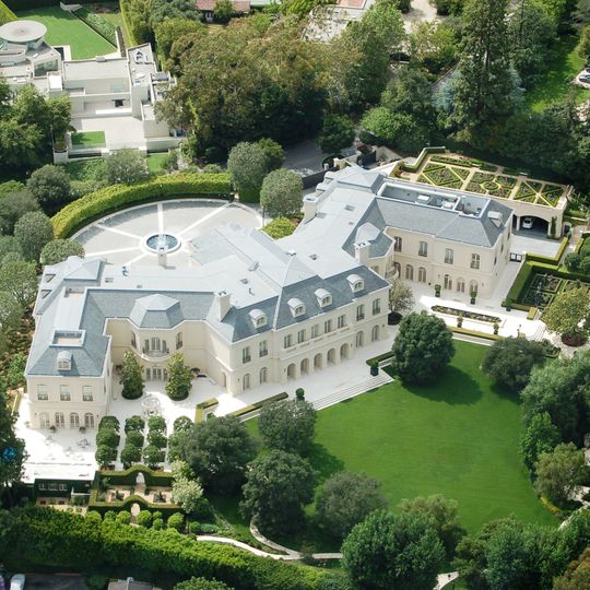 Holmby Hills