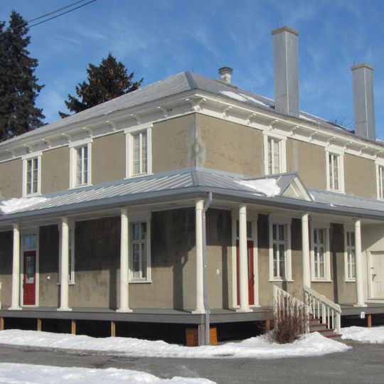 Hôtel de ville de Saint-Jean-Baptiste