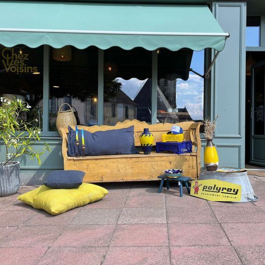 CHEZ les VOISINS brocante et boutique de décoration par Marie du Sordet