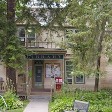 Round Lake Library
