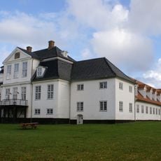 Hellebækgård