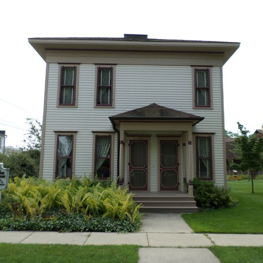 Hezekiah W. and Sarah E. Fishell Cobb House