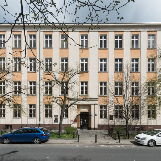 Gmach Szkoły Powszechnej Towarzystwa Szkoły Ziemi Mazowieckiej