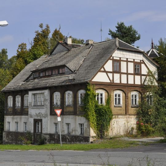 Dr.-Robert-Koch-Straße 1